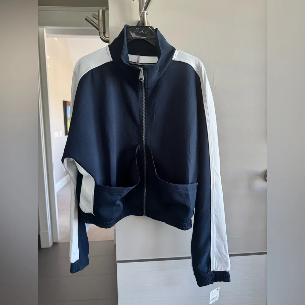 Free People Play Maker Set - Picture 9 of 15